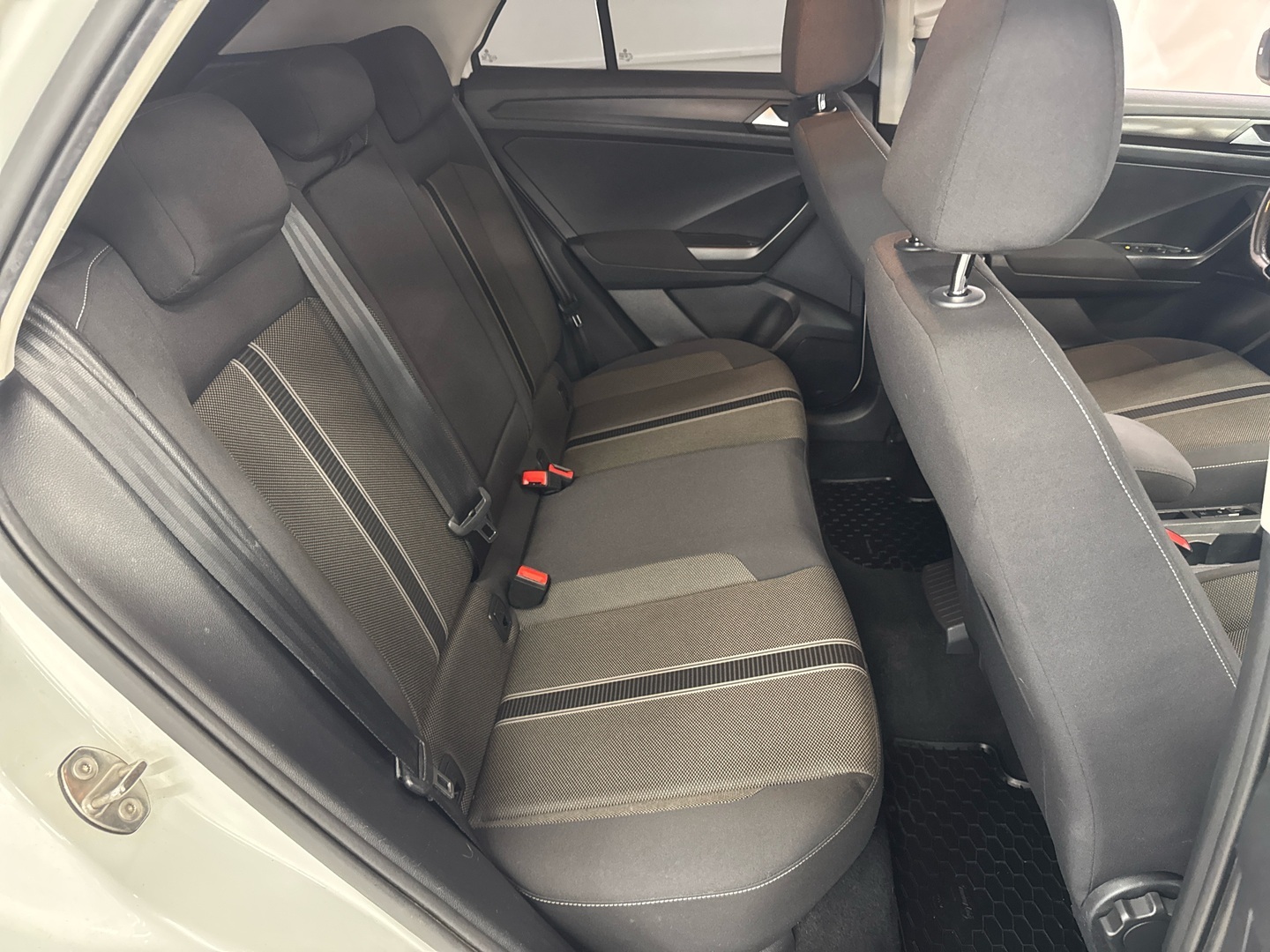 VOLKSWAGEN T-Roc 2019