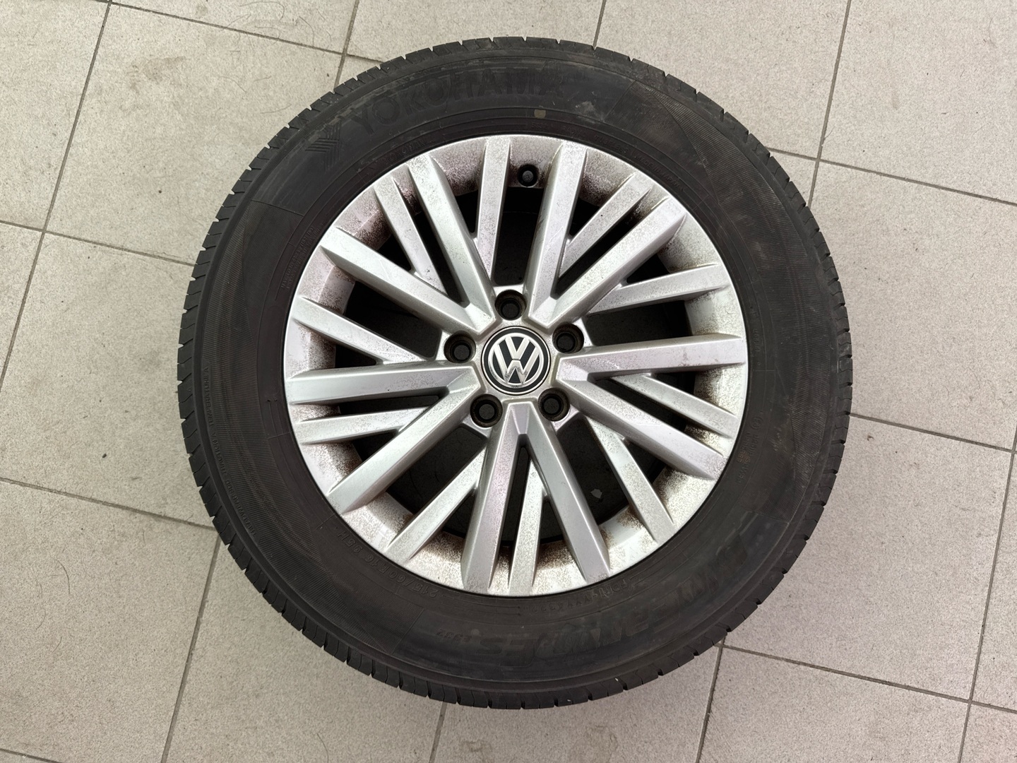 VOLKSWAGEN T-Roc 2019