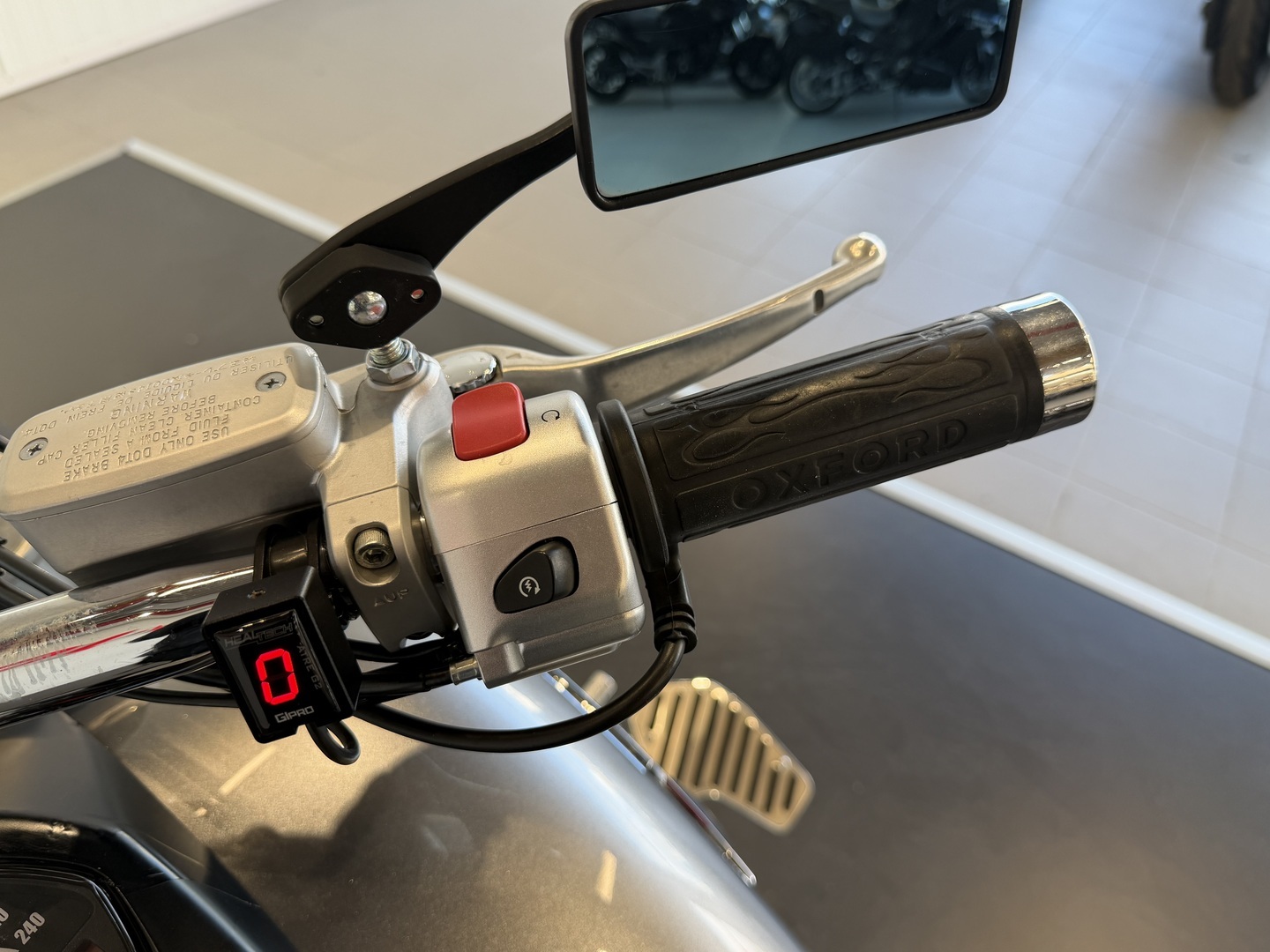 SUZUKI INTRUDER 2008