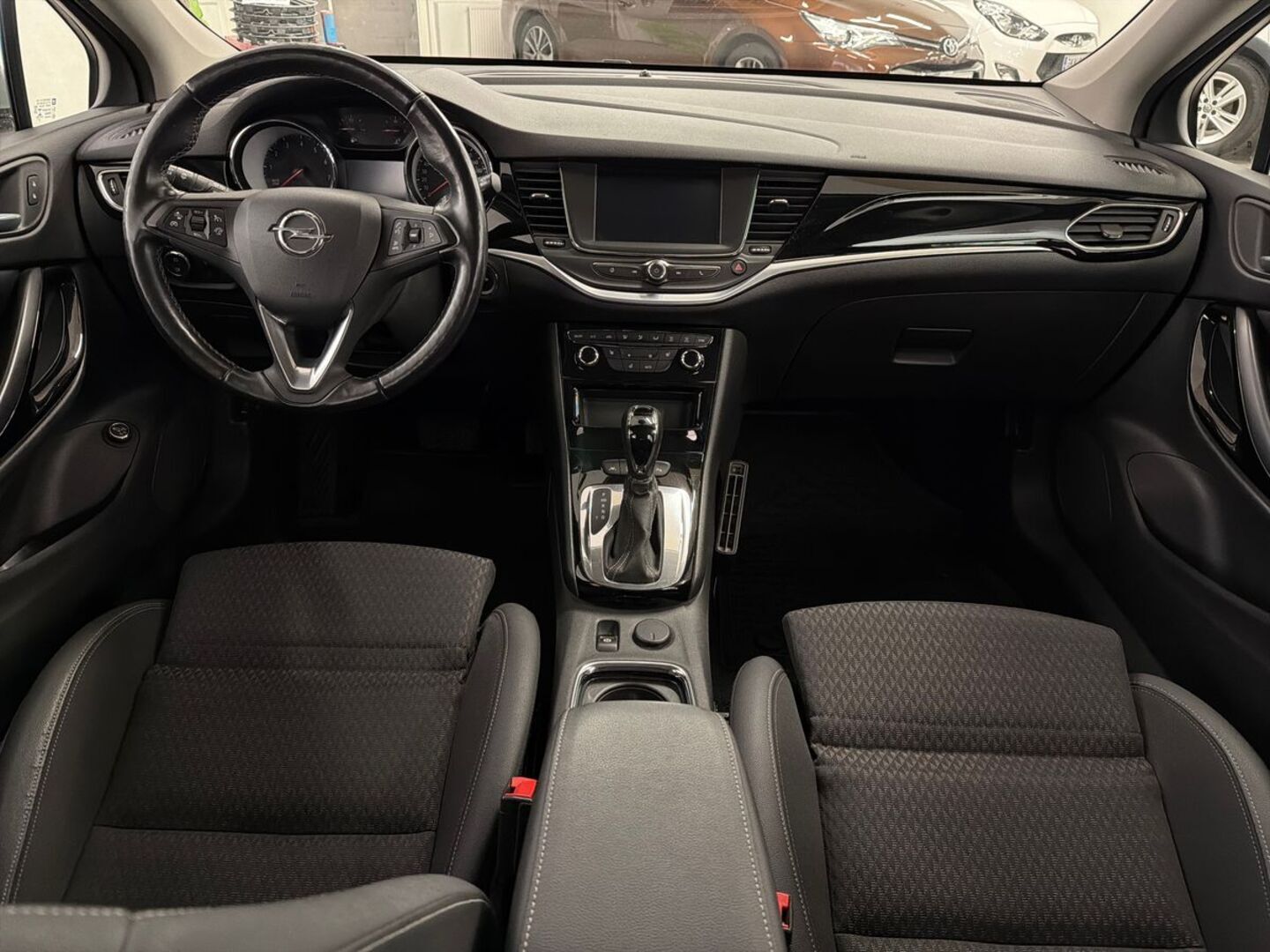 OPEL Astra 2019