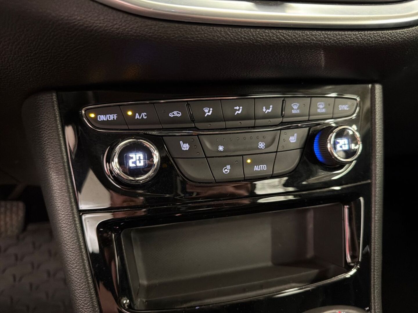 OPEL Astra 2019