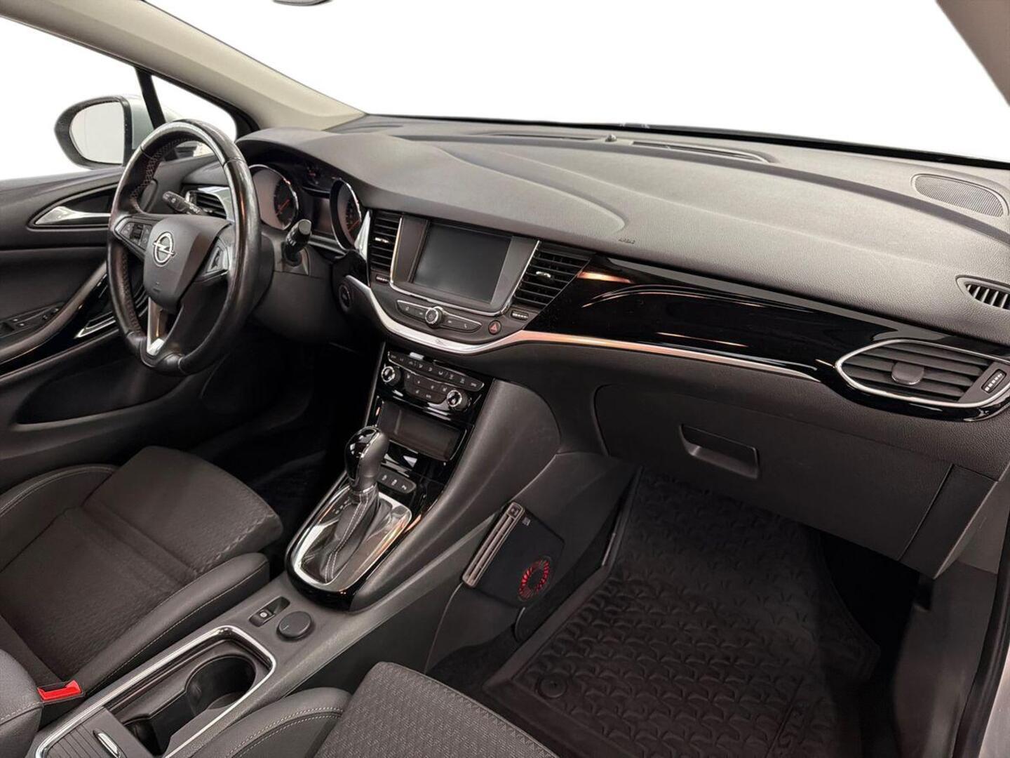 OPEL Astra 2019