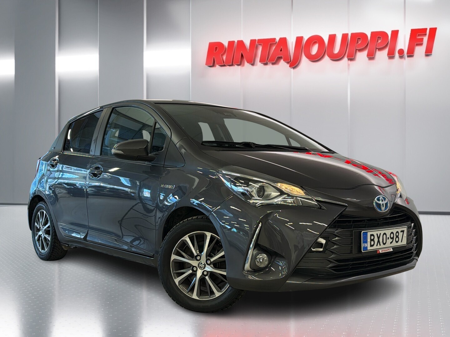TOYOTA Yaris 2019