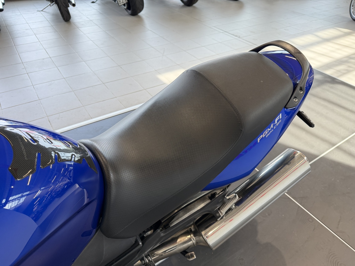 HONDA X11 2003