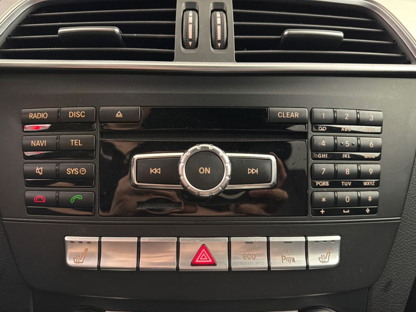 MERCEDES-BENZ C 2011