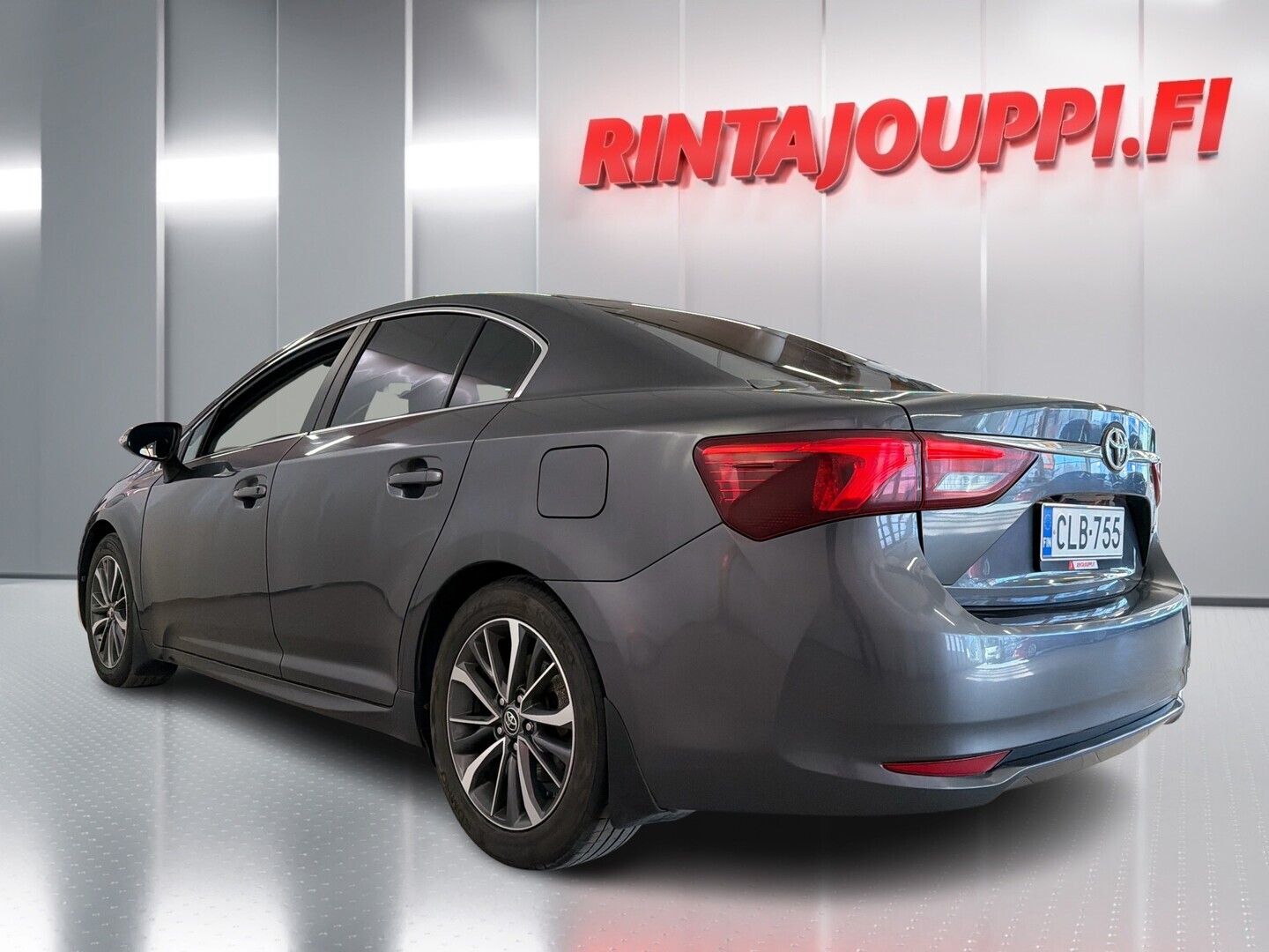 TOYOTA Avensis 2017