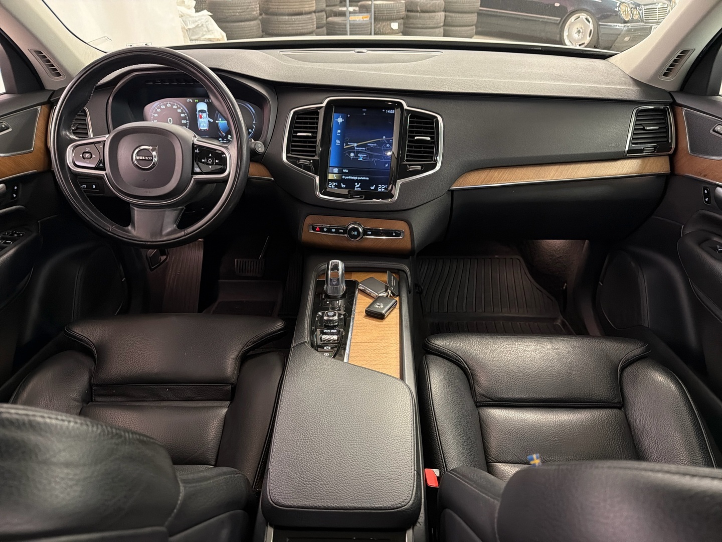 VOLVO XC90 2018