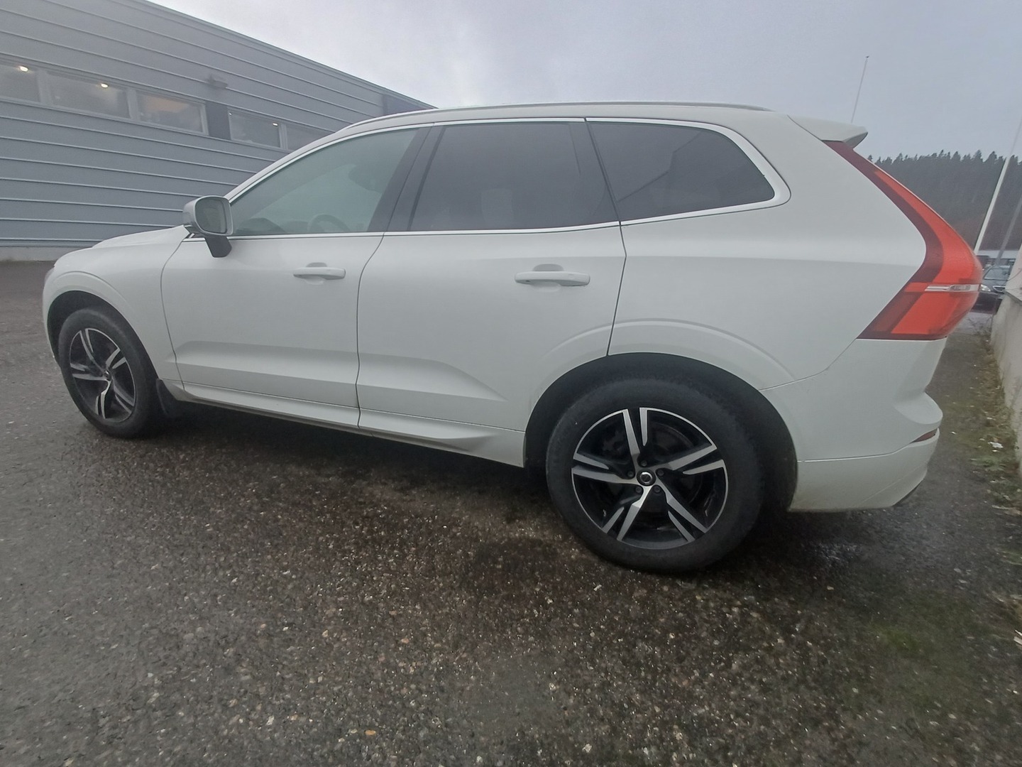 VOLVO XC60 2019