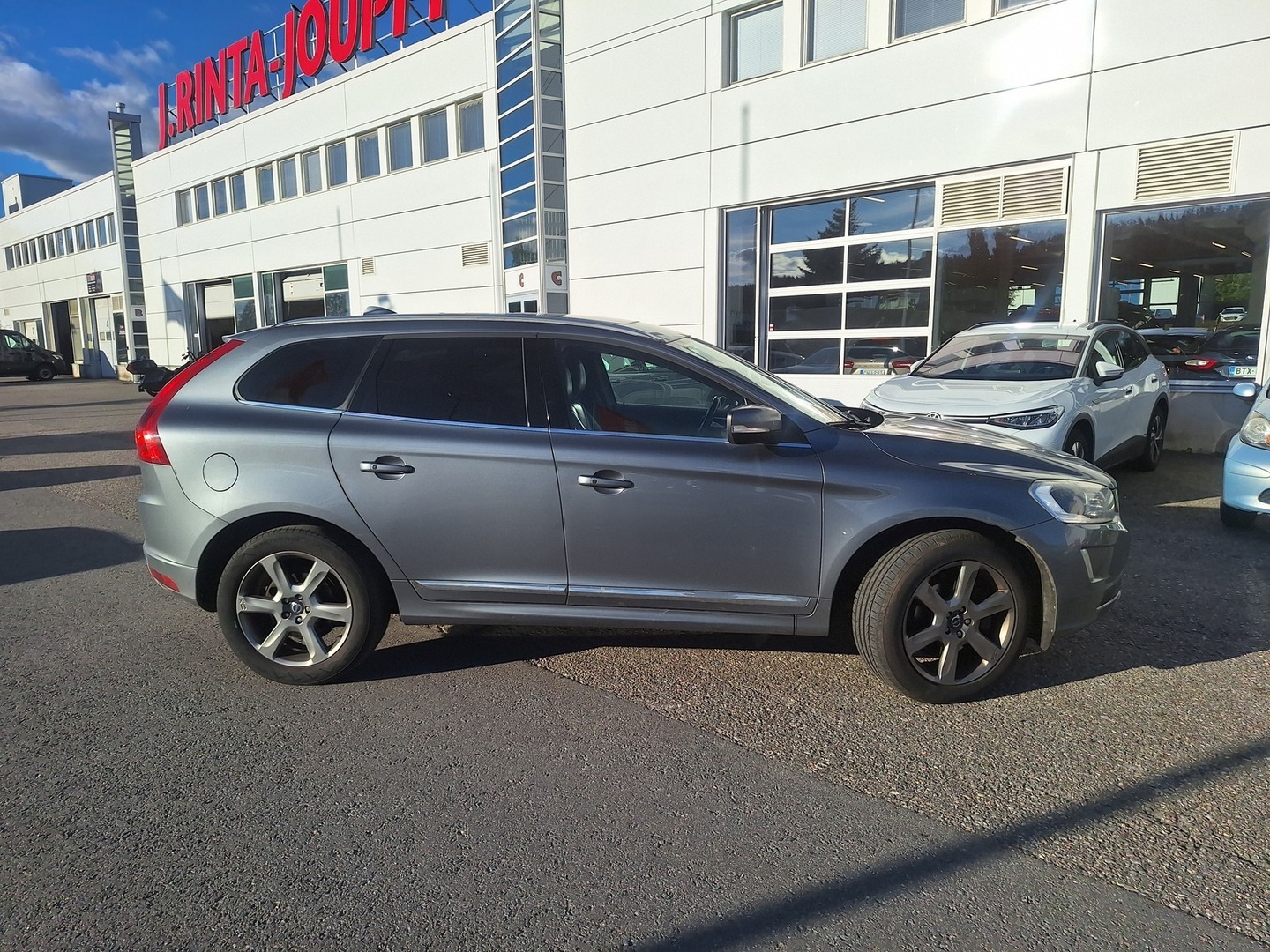 VOLVO XC60 2016