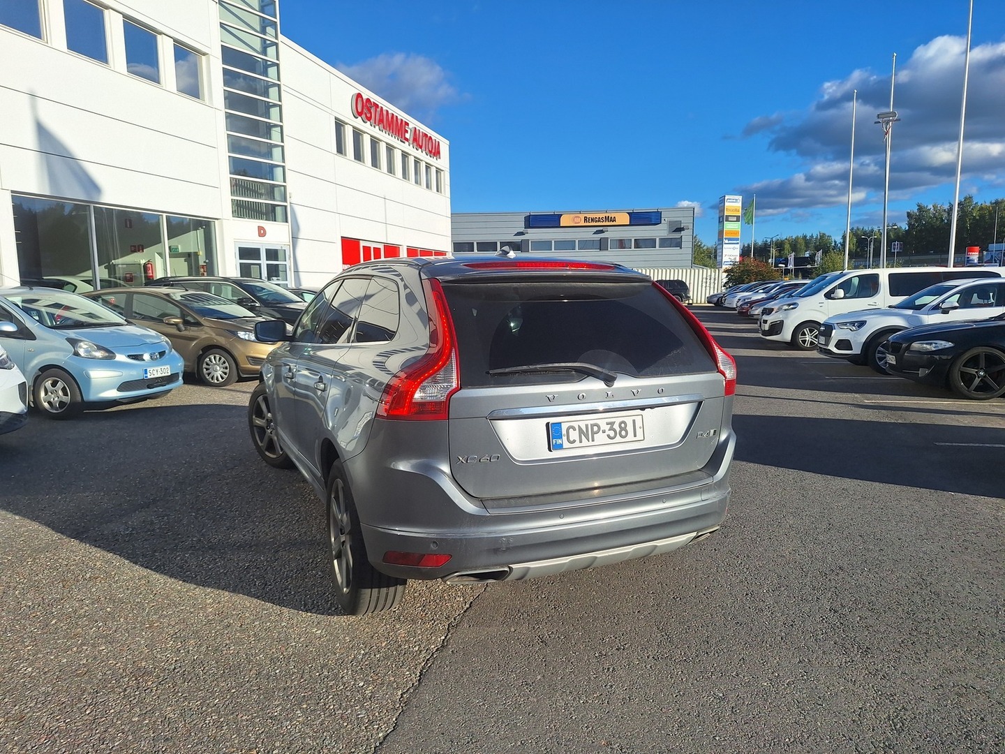 VOLVO XC60 2016