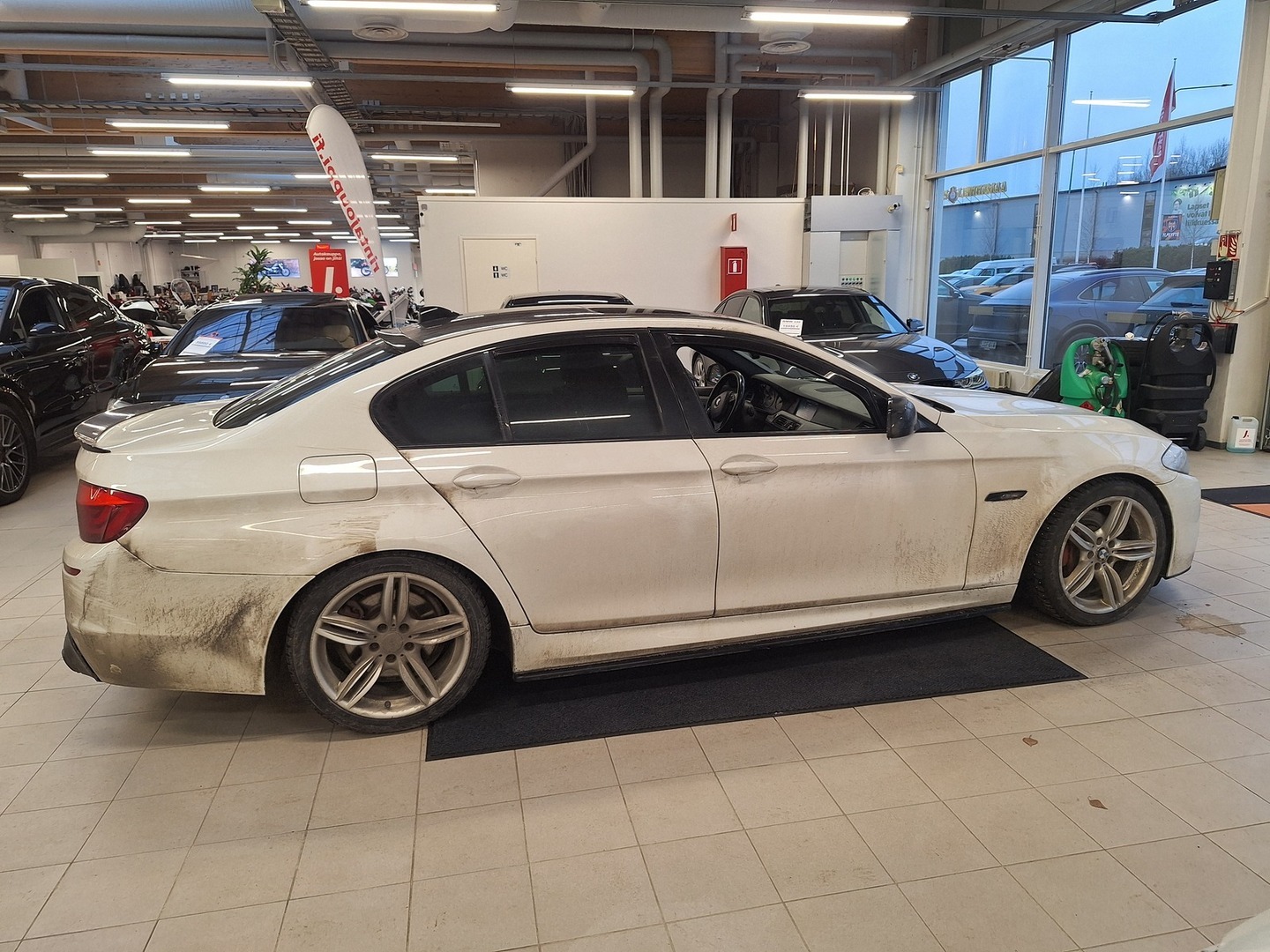 BMW 525 2011