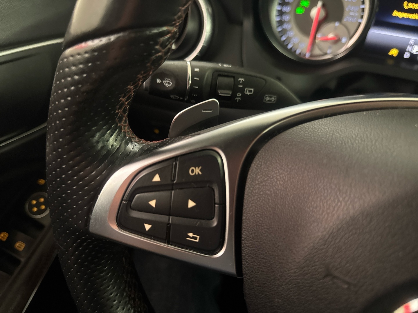 MERCEDES-BENZ CLA 2015