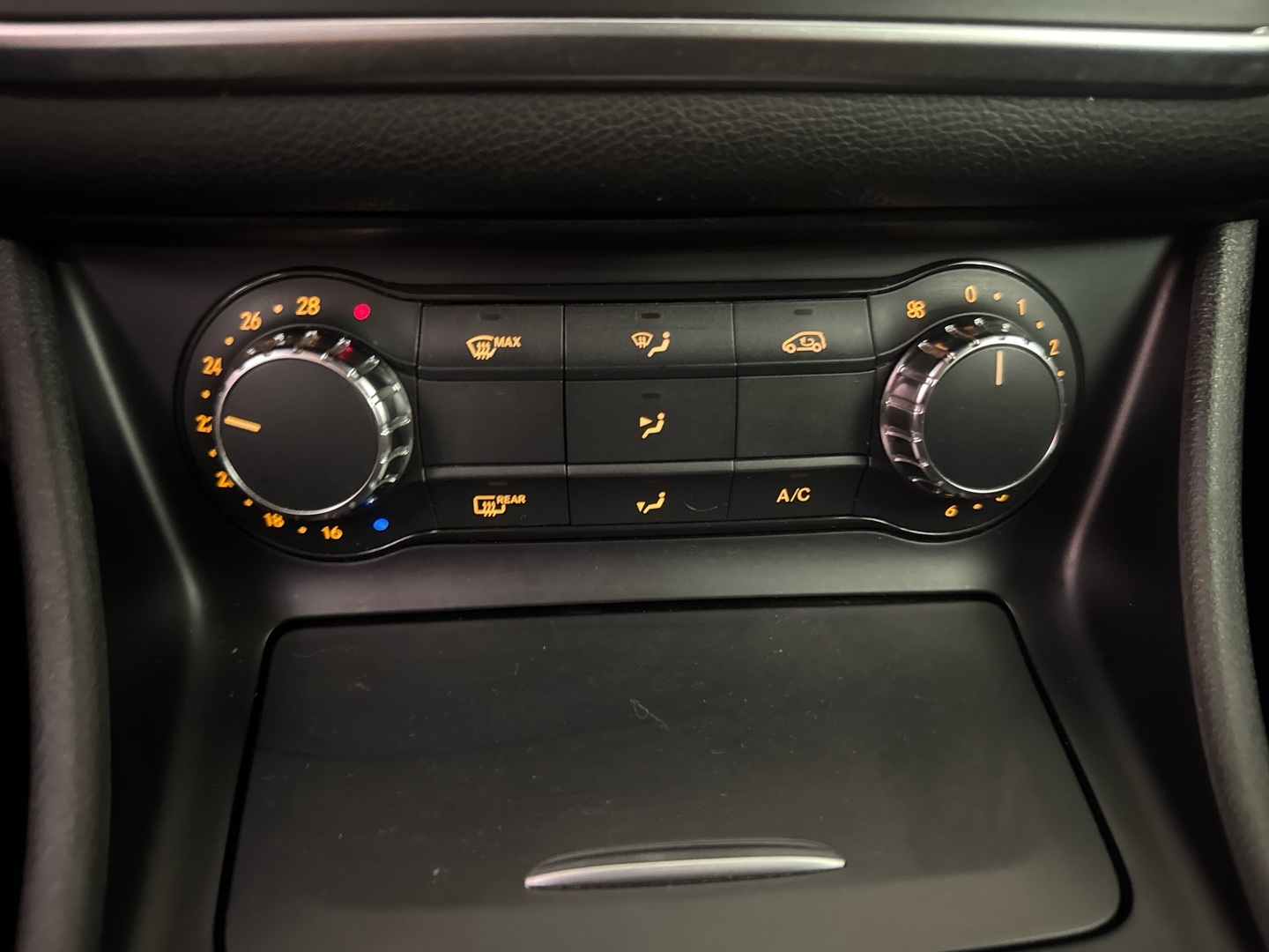 MERCEDES-BENZ CLA 2015