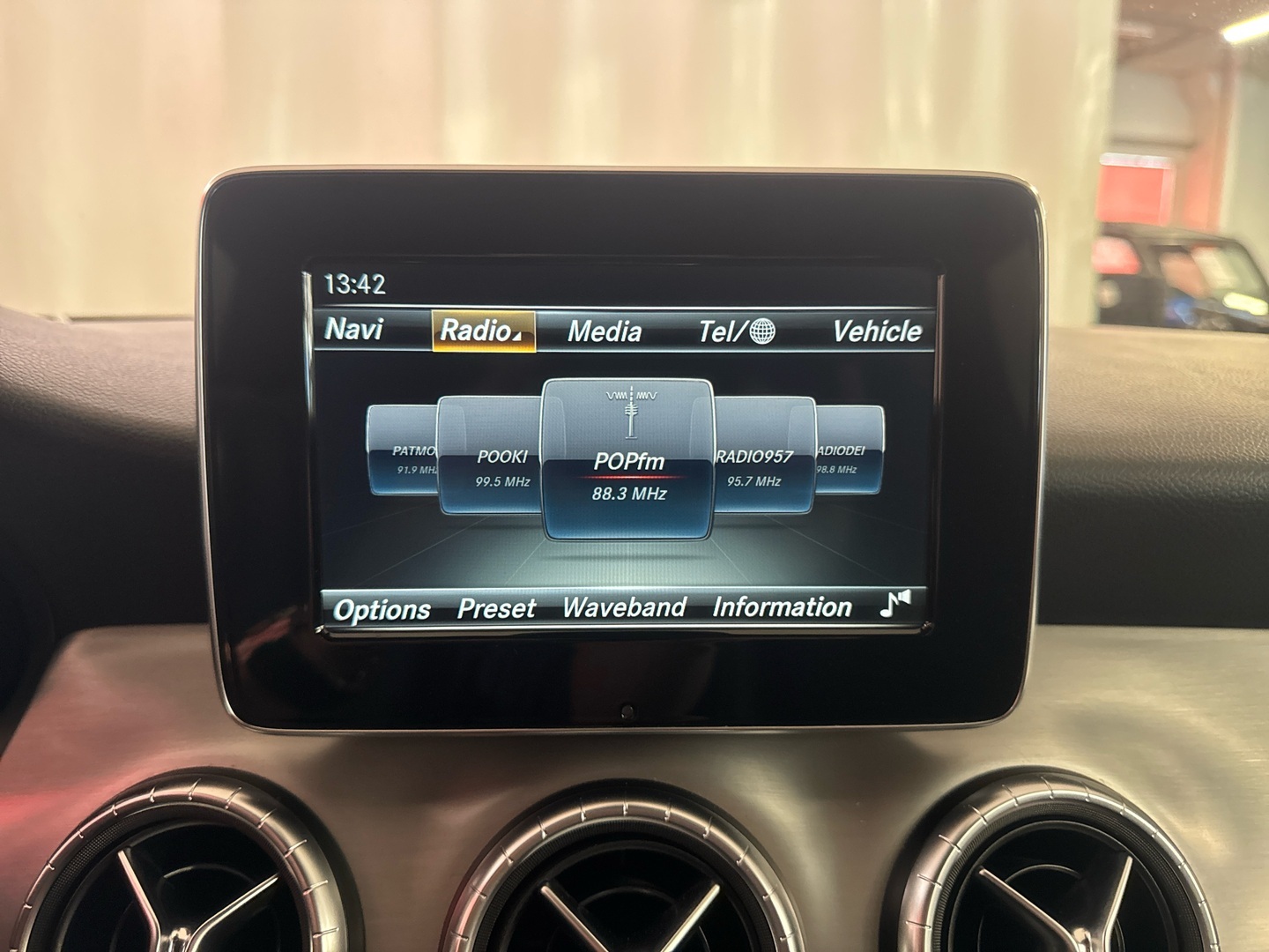 MERCEDES-BENZ CLA 2015