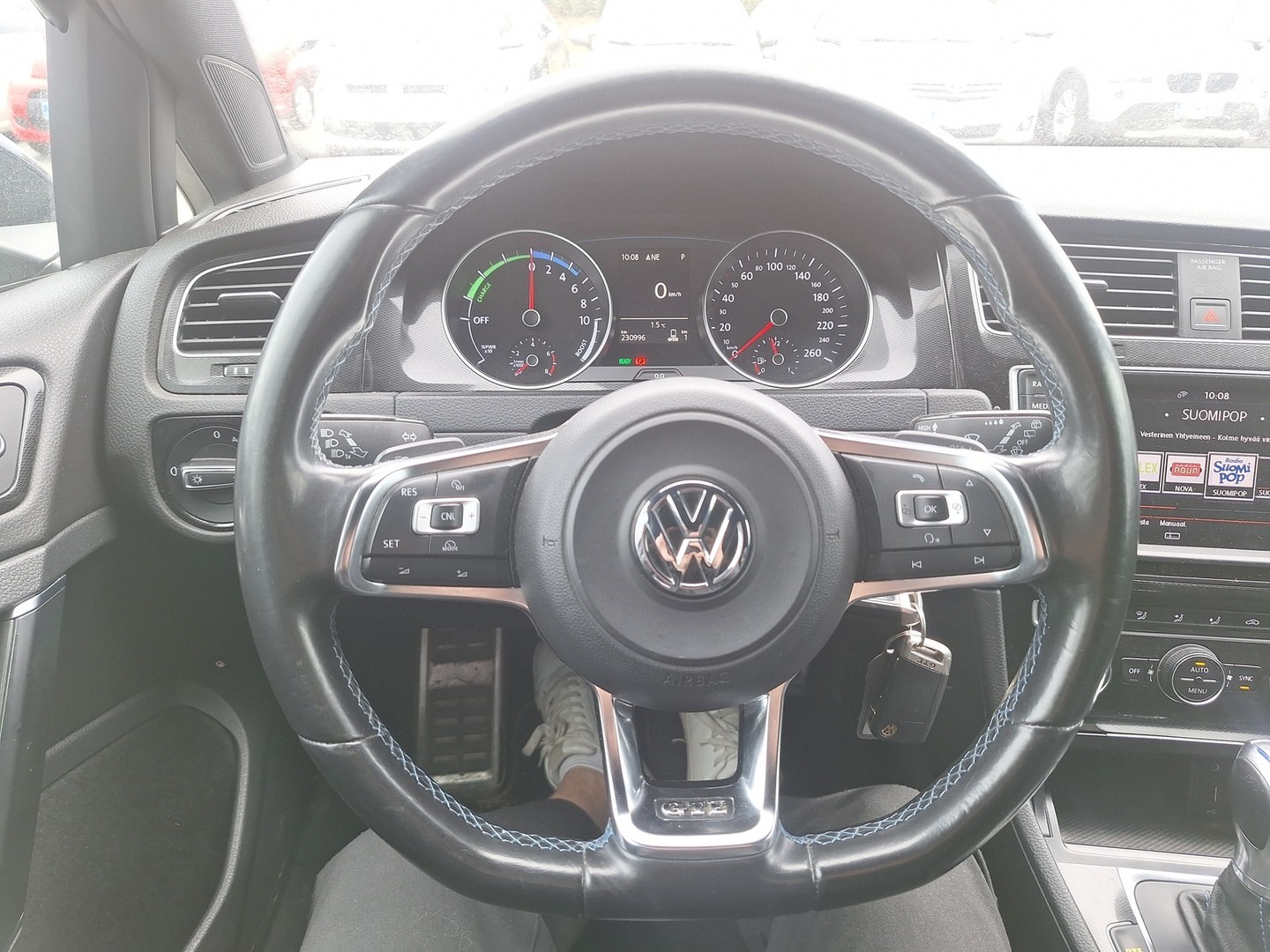 VOLKSWAGEN Golf 2015