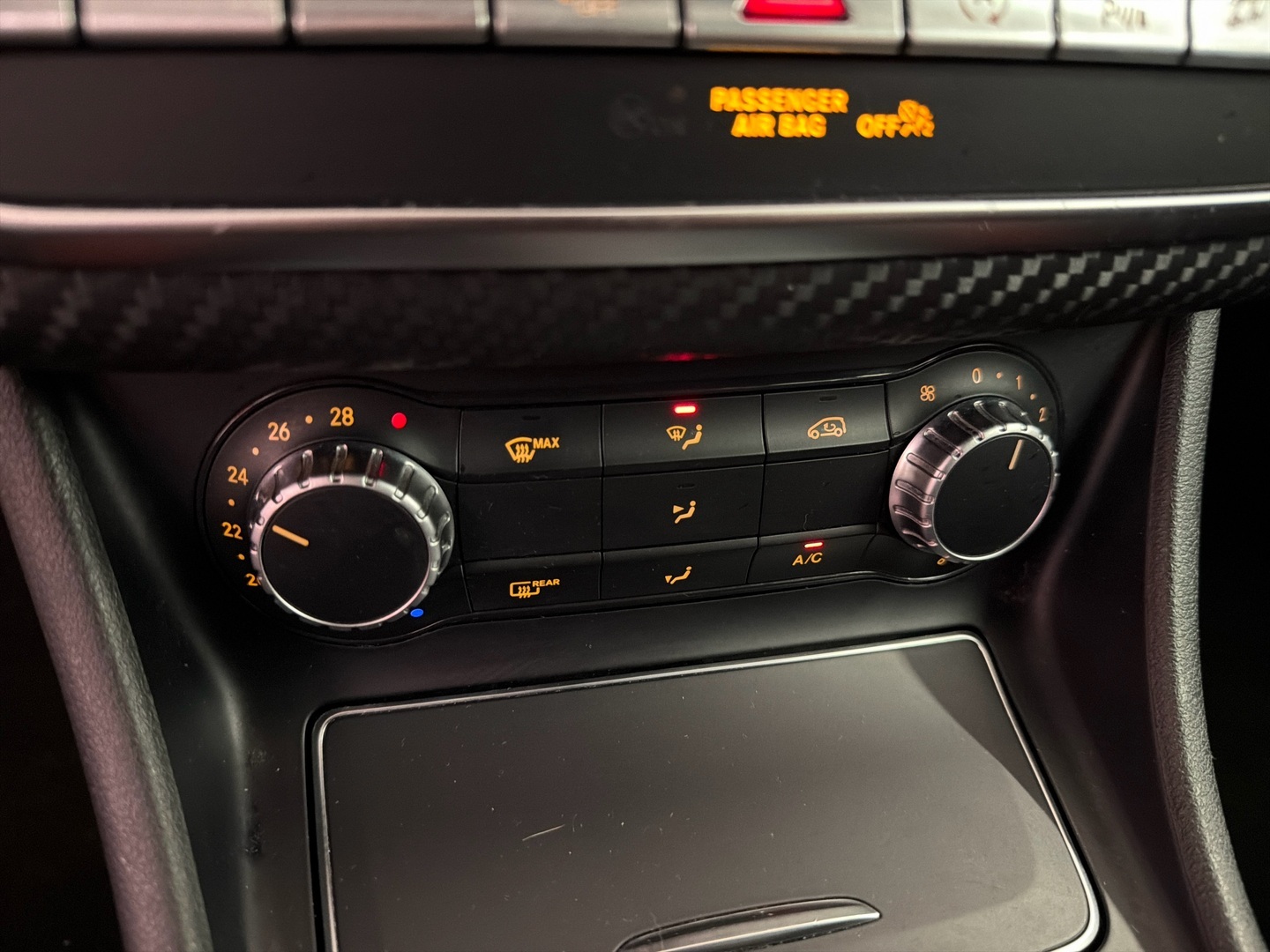 MERCEDES-BENZ A 2017