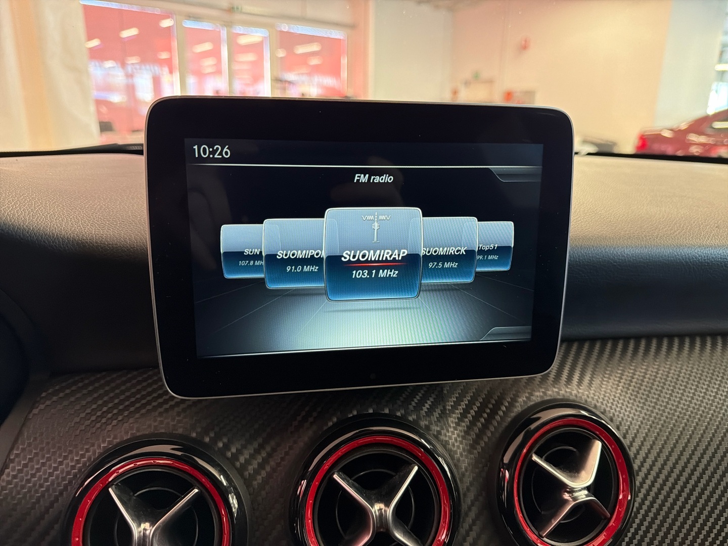 MERCEDES-BENZ A 2017