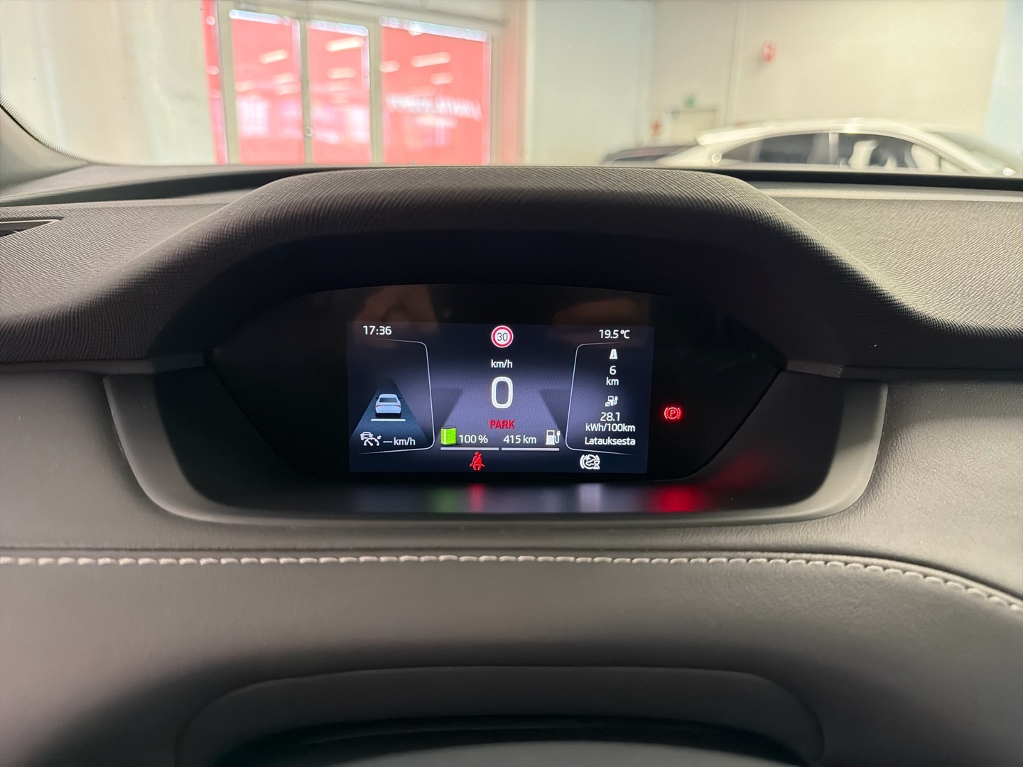 SKODA Enyaq 2022