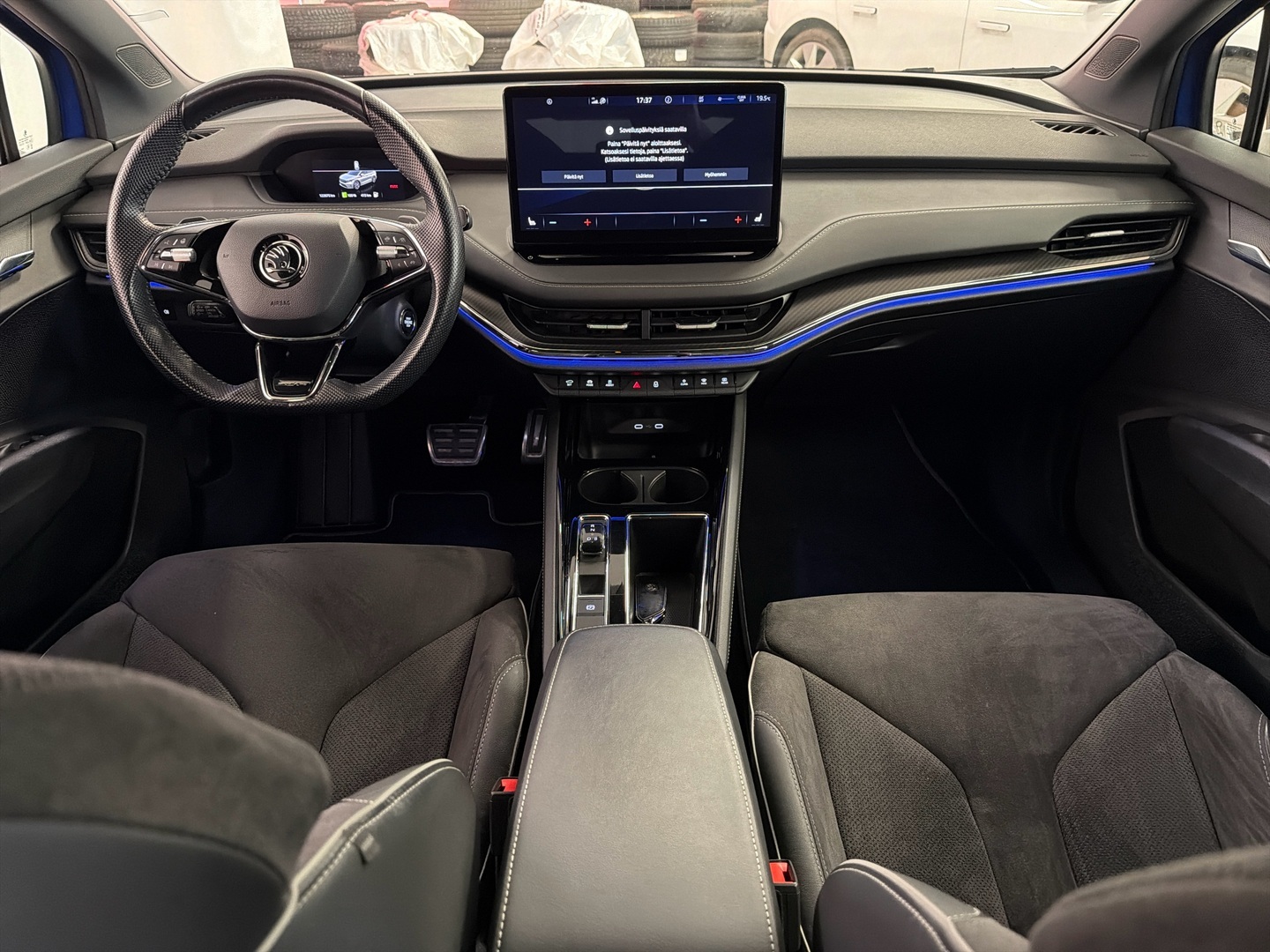 SKODA Enyaq 2022