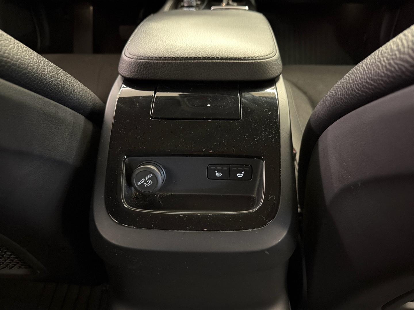 VOLVO V90 2020
