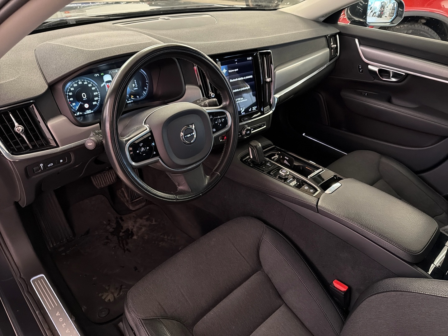 VOLVO V90 2020