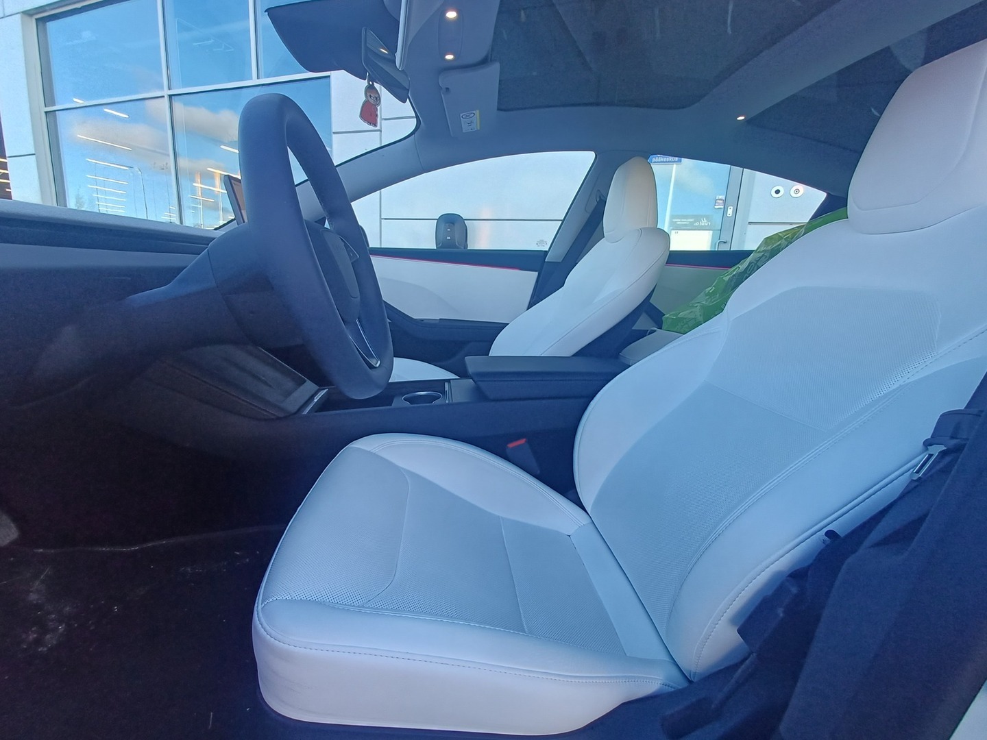 TESLA Model 3 2024