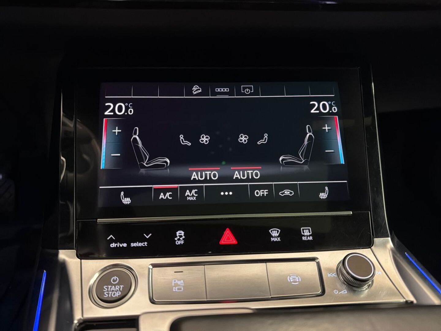 AUDI e-tron 2021