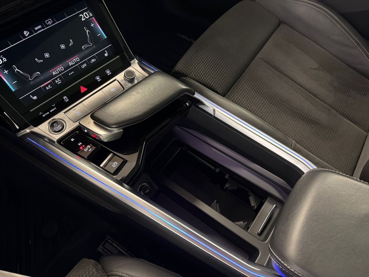 AUDI e-tron 2021