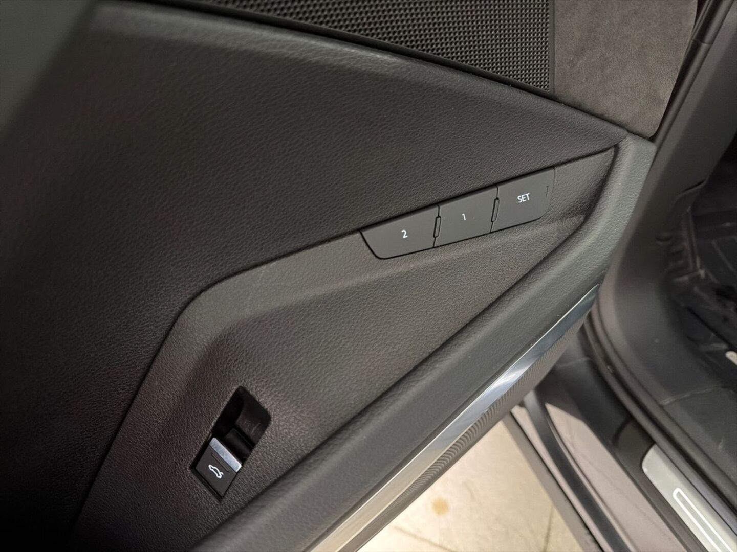 AUDI e-tron 2021