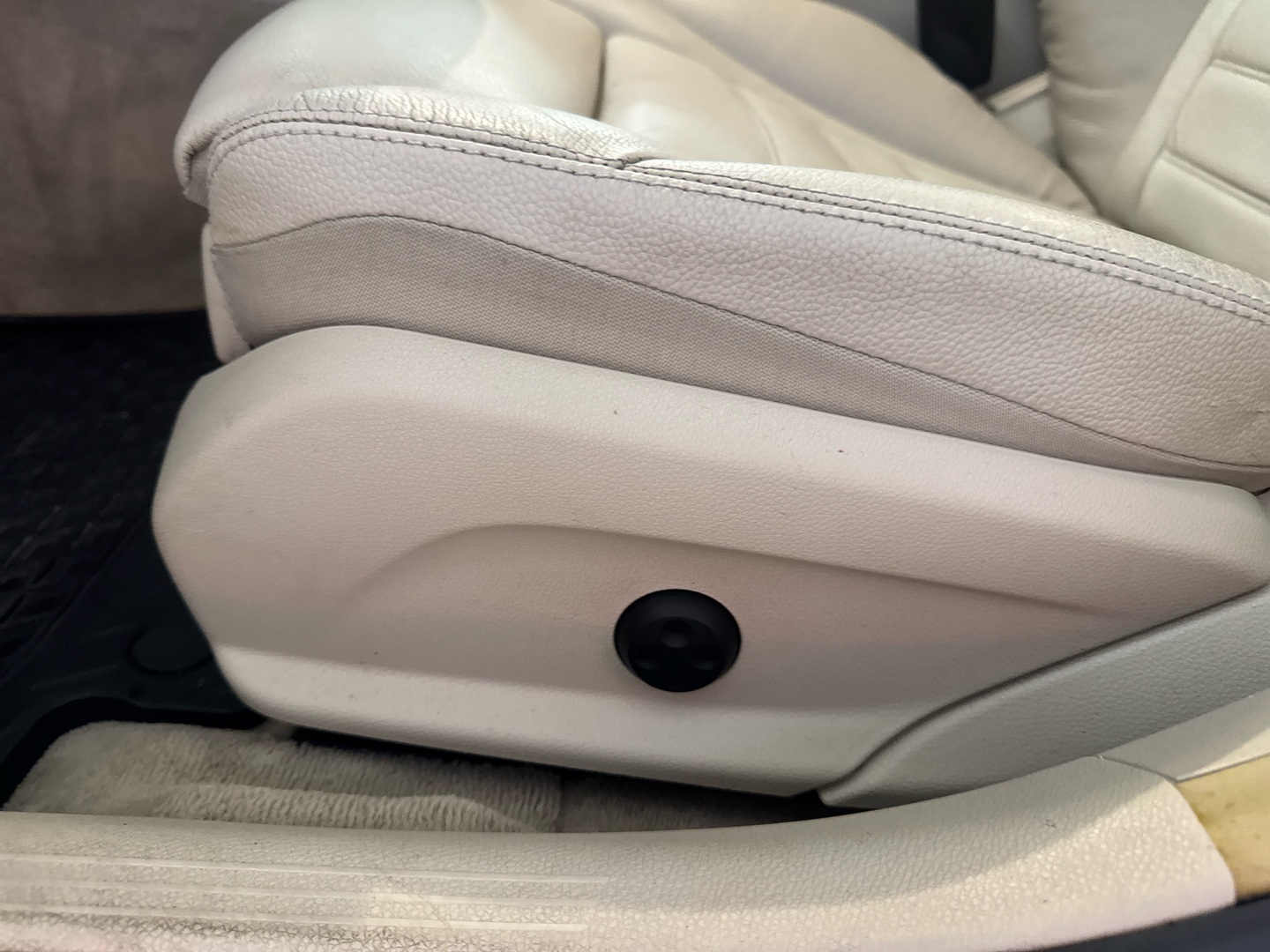 MERCEDES-BENZ C 2015