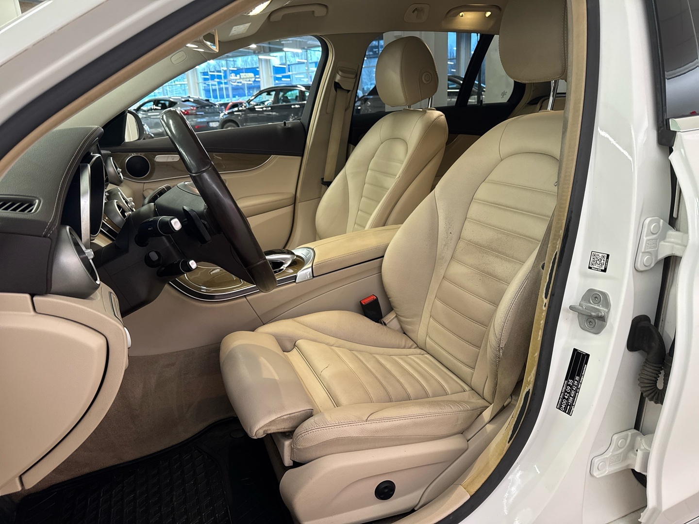 MERCEDES-BENZ C 2015