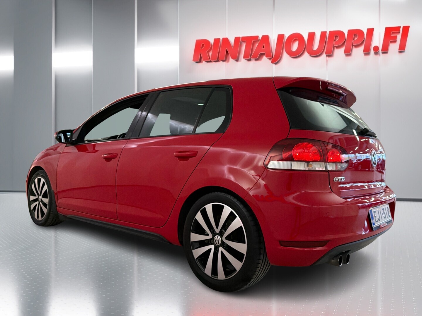VOLKSWAGEN Golf 2010
