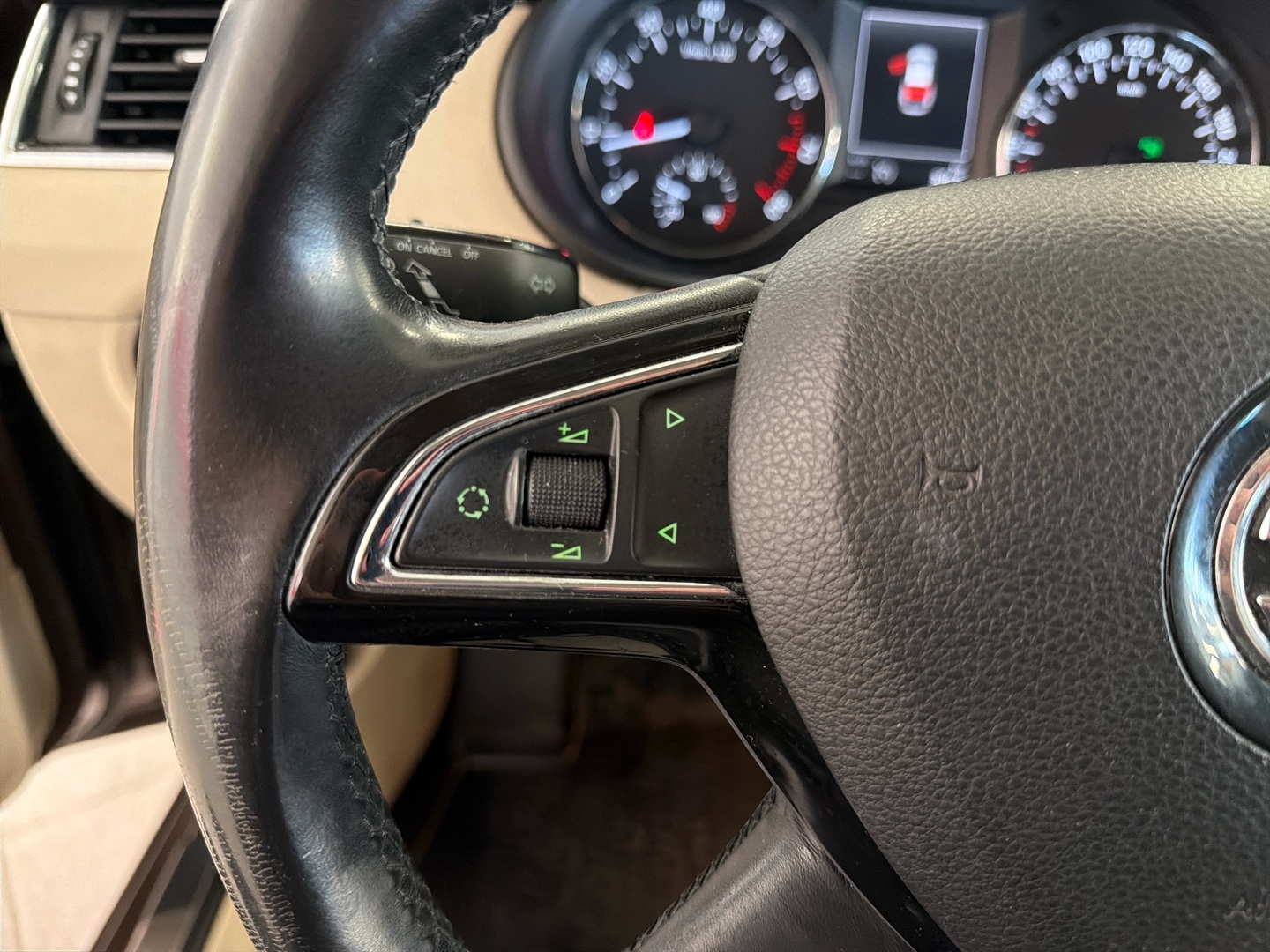 SKODA Octavia 2014