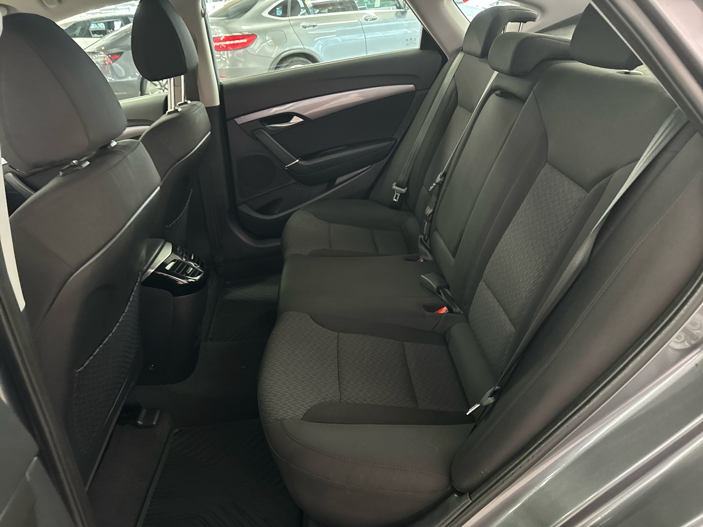 HYUNDAI i40 Sedan 2015