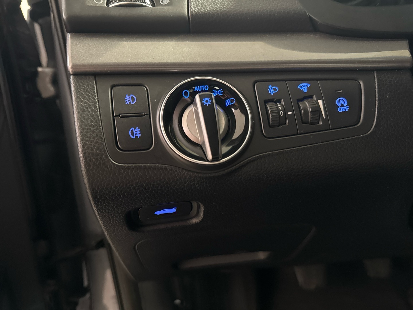 HYUNDAI i40 Sedan 2015