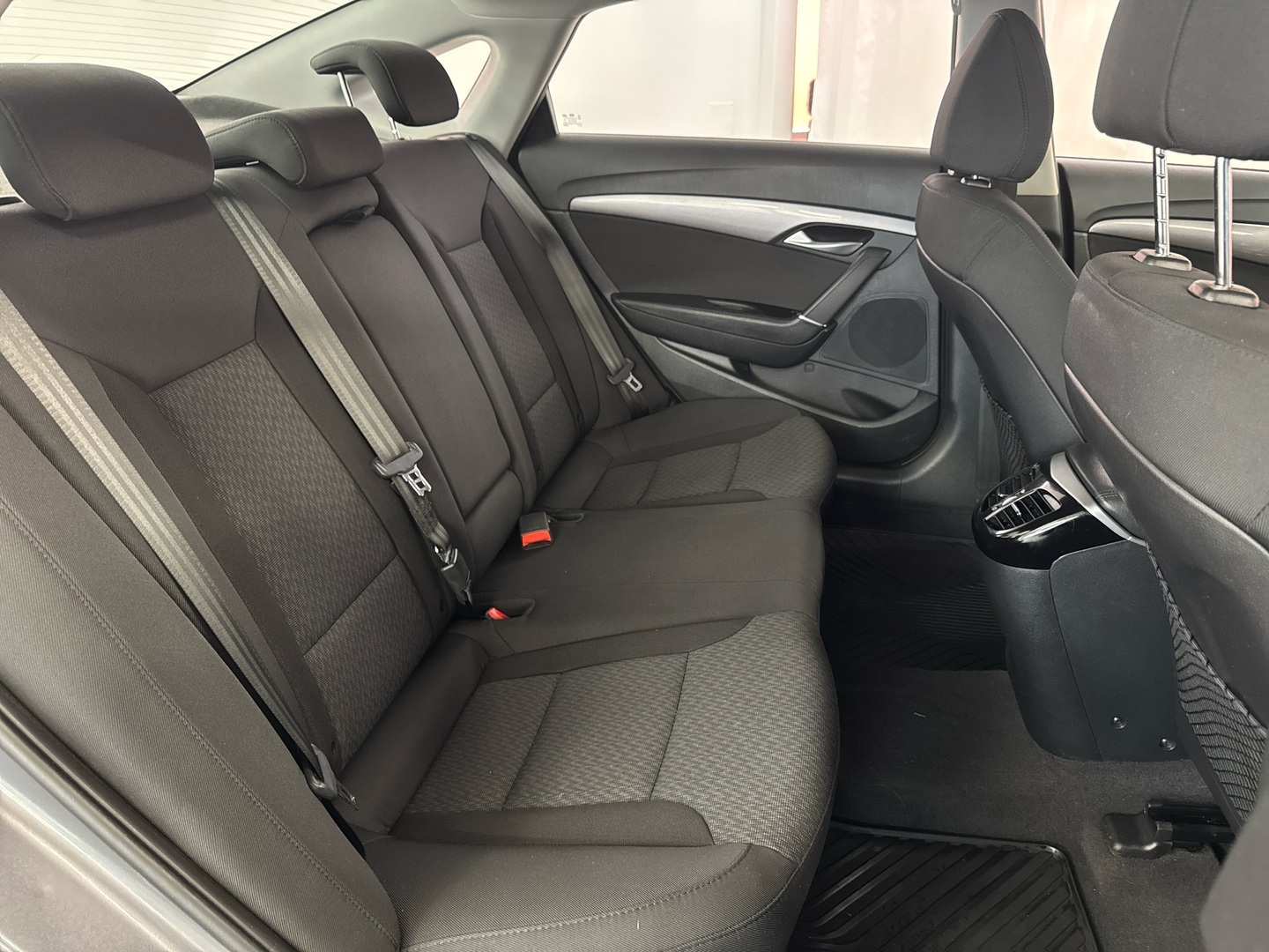 HYUNDAI i40 Sedan 2015