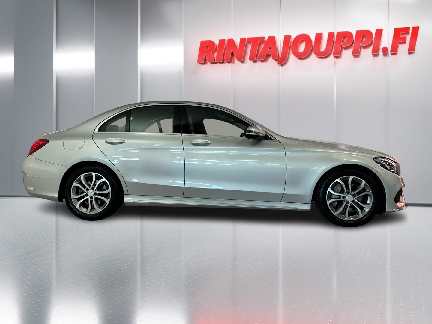 MERCEDES-BENZ C 2016