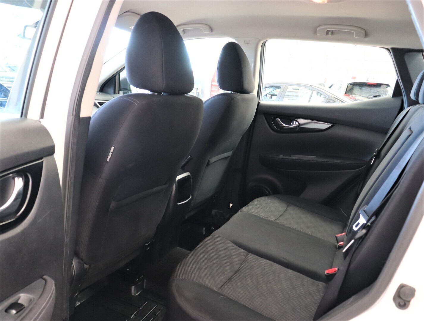 NISSAN Qashqai 2016