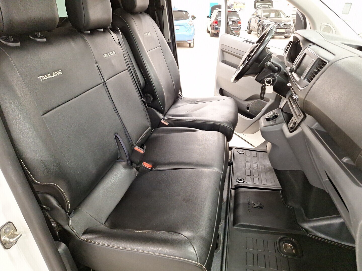 PEUGEOT Expert 2020