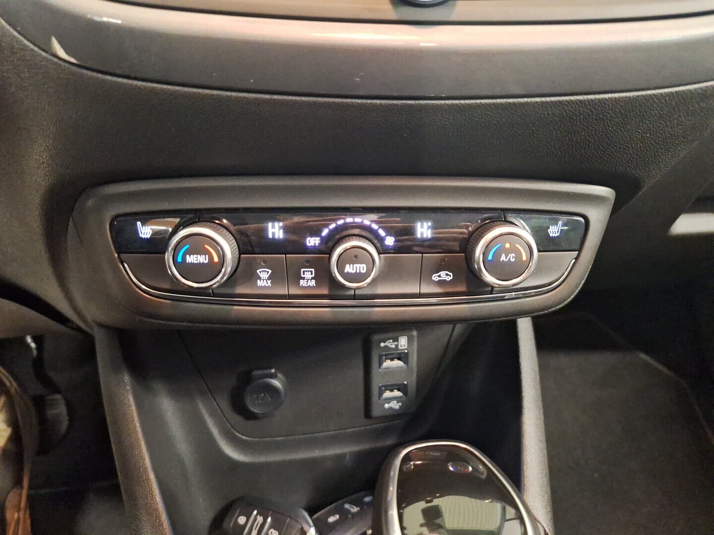 OPEL Crossland X 2020