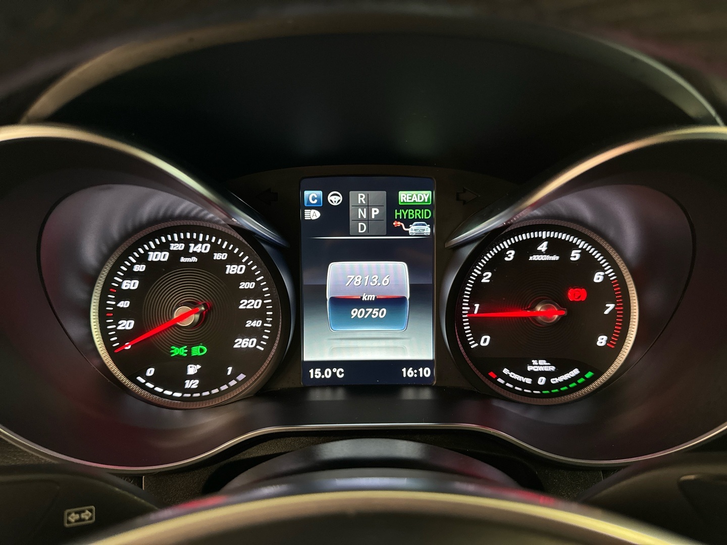 MERCEDES-BENZ GLC 2018