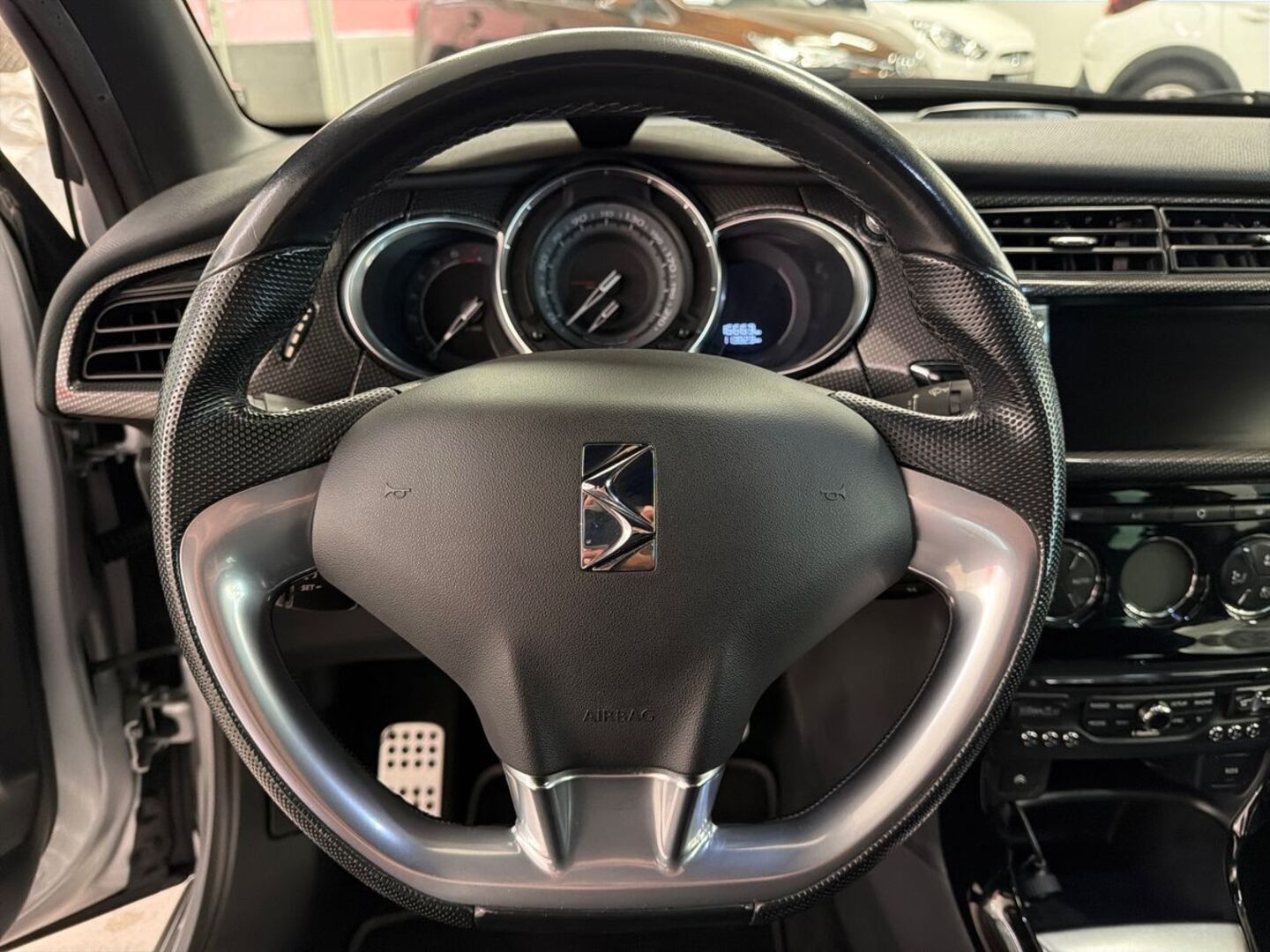 CITROEN DS3 Cabrio 2013