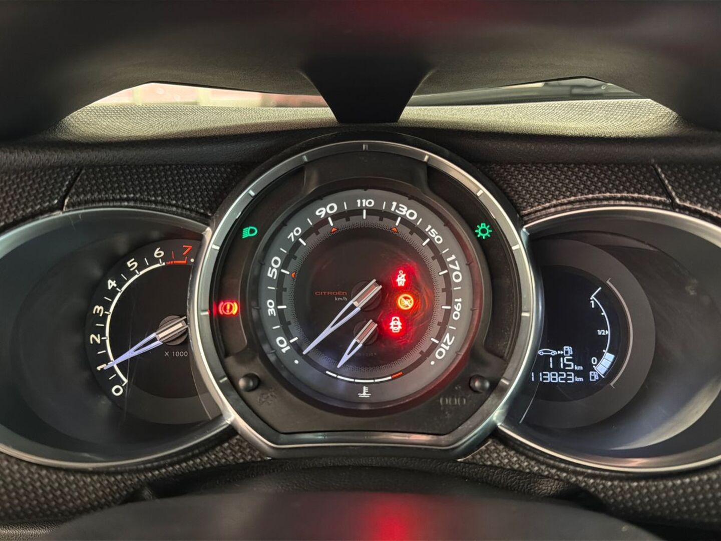 CITROEN DS3 Cabrio 2013
