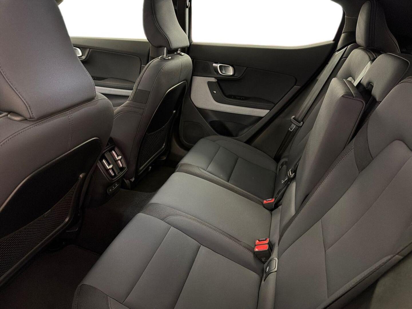 POLESTAR 2 10