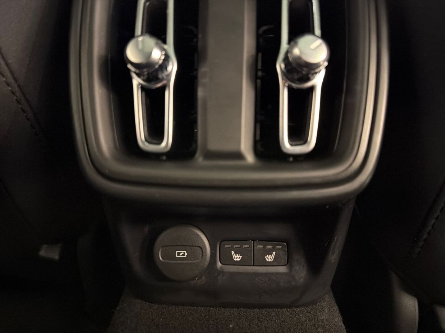 POLESTAR 2 18