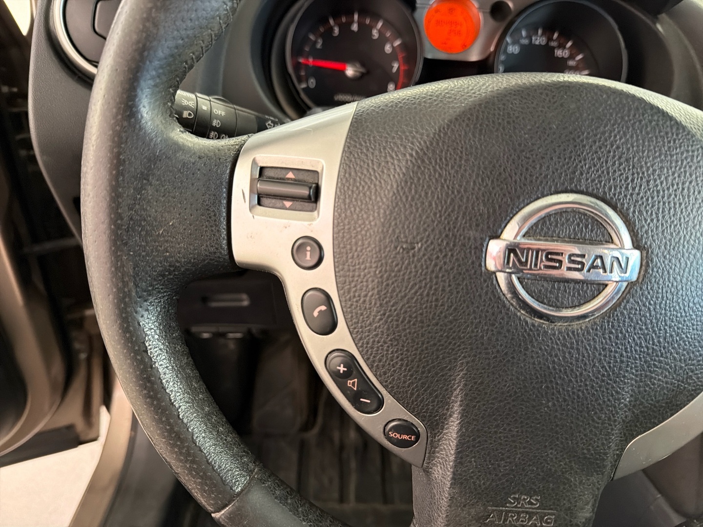 NISSAN Qashqai 2008