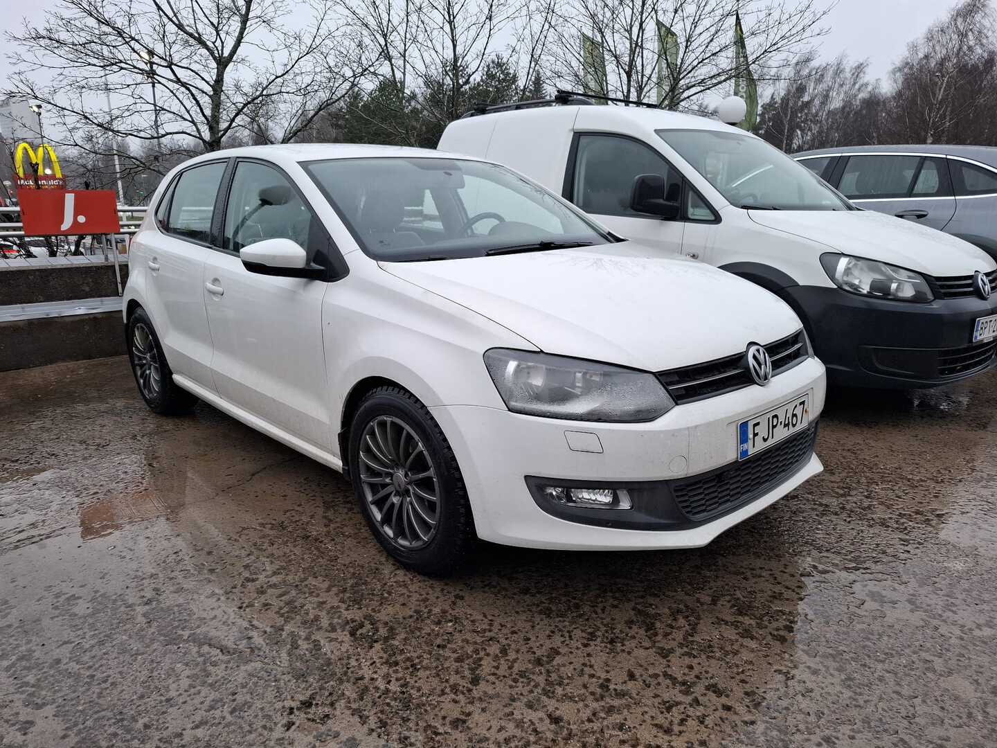 VOLKSWAGEN Polo 2010