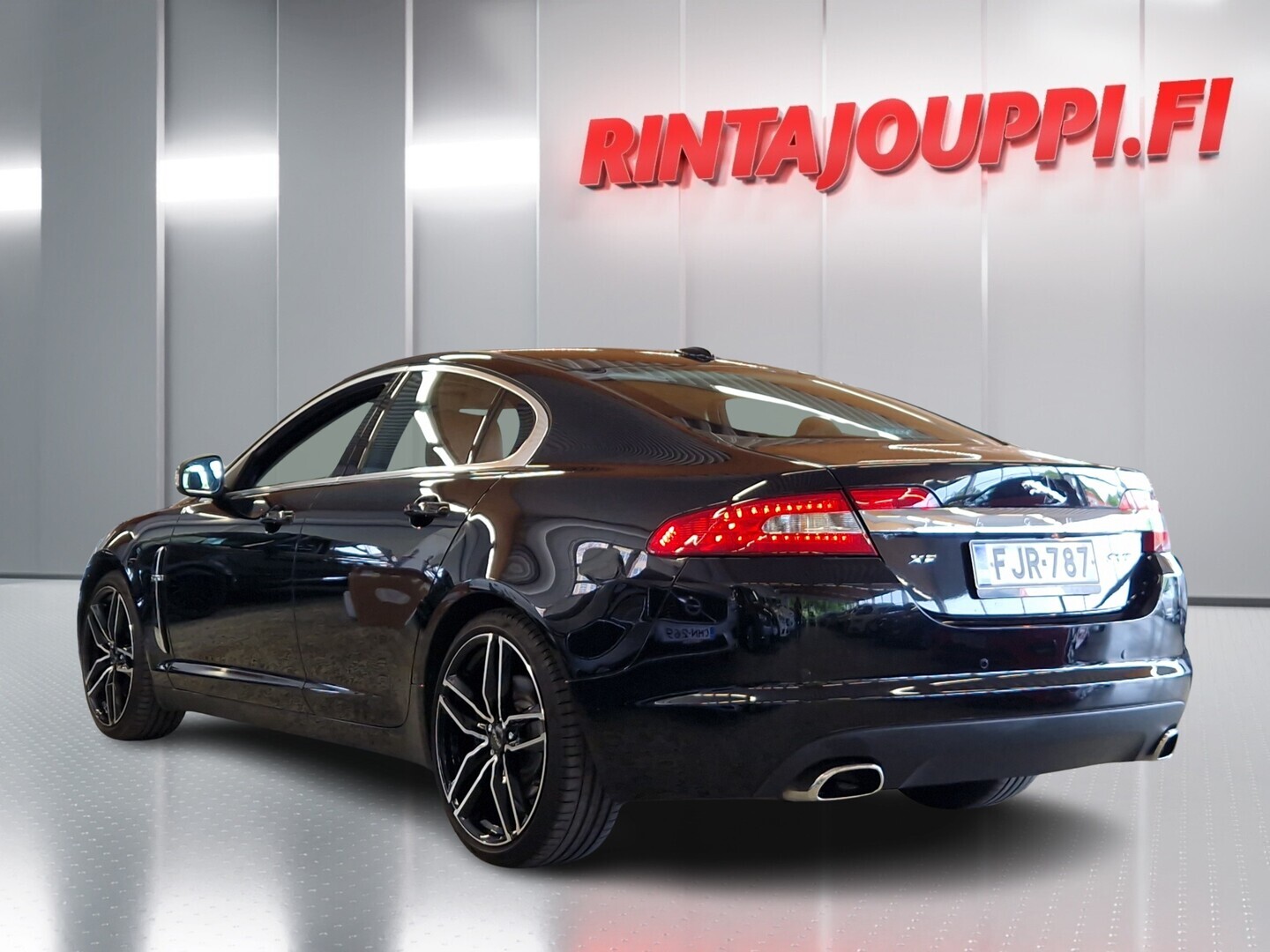 JAGUAR XF 2010