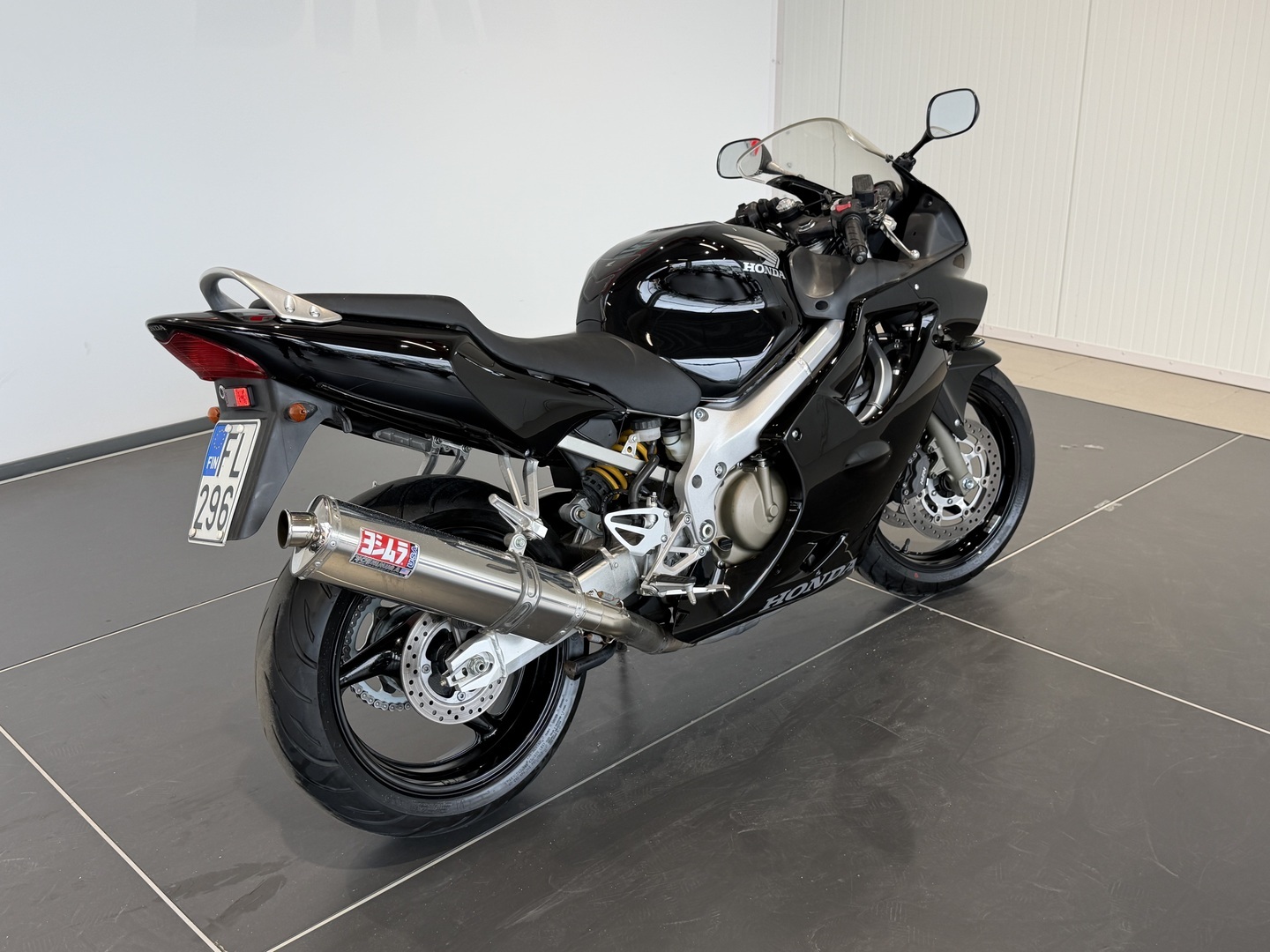 HONDA CBR 2005
