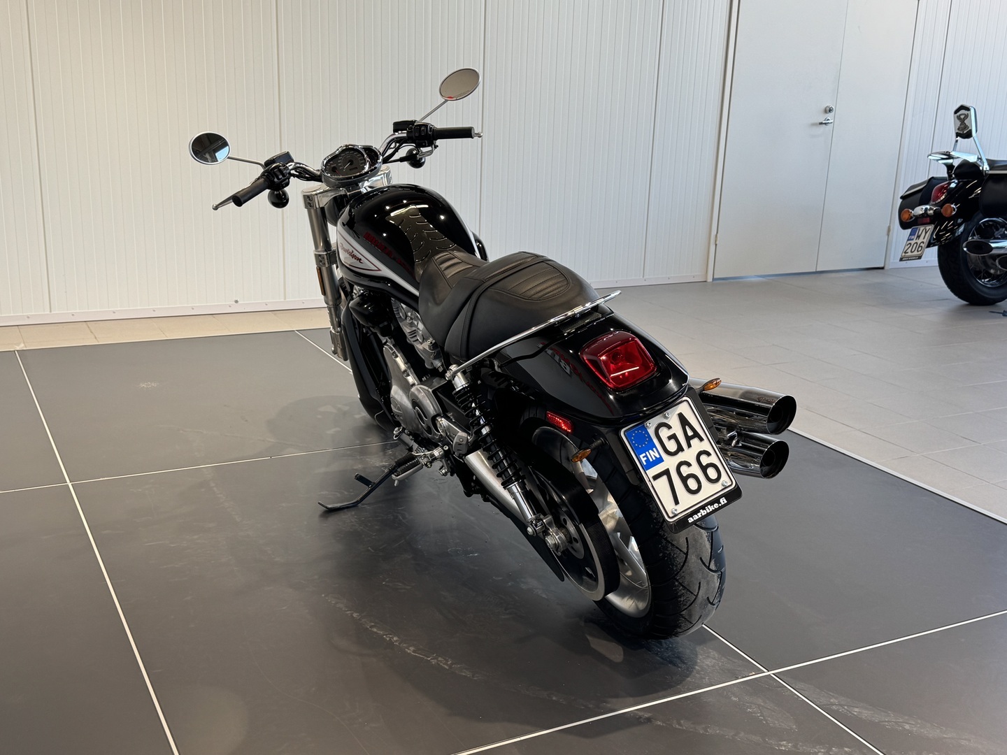 HARLEY-DAVIDSON VRSC 2005